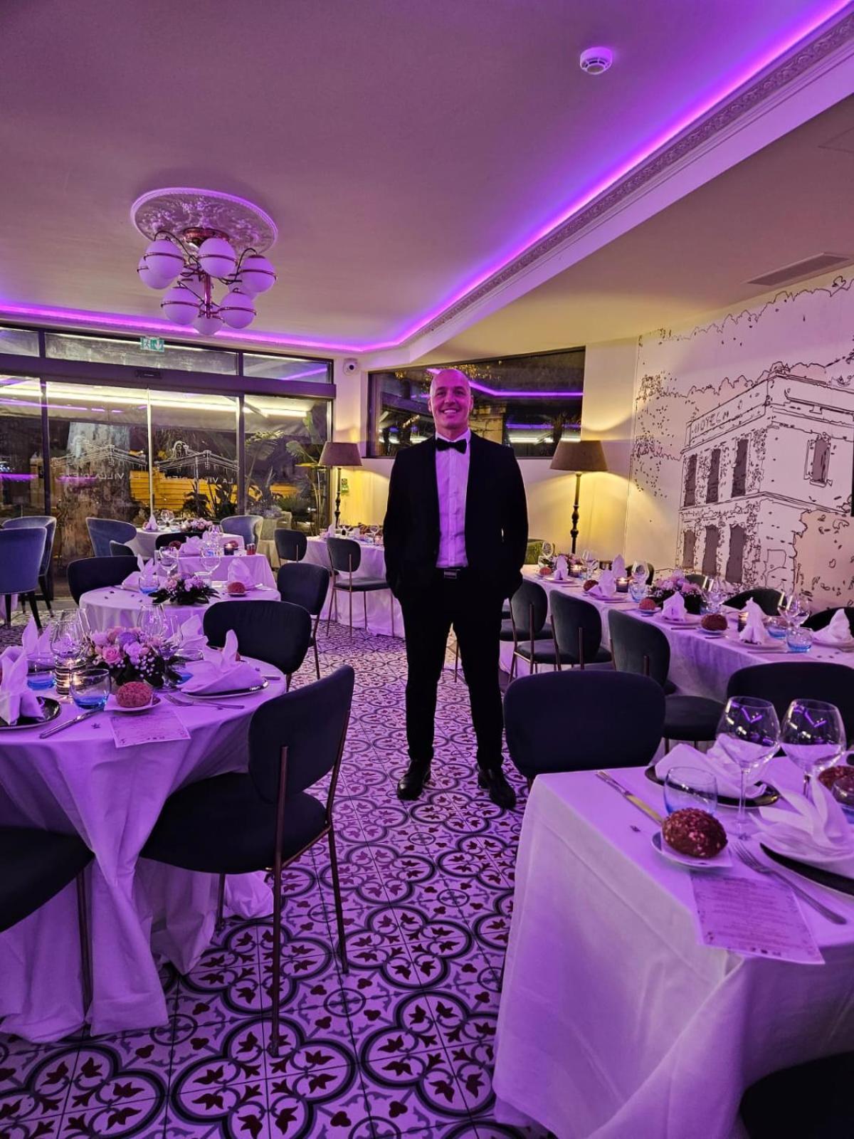 Hotel La Villa D'Эз Экстерьер фото